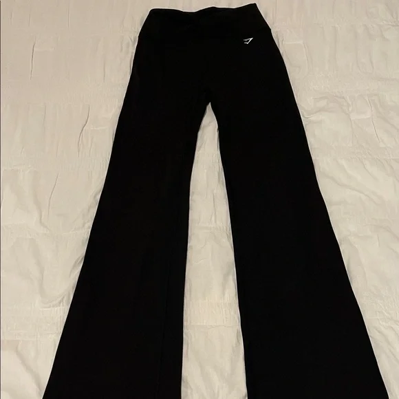 Gymshark Black Activewear Pants - Picture 2 of 6